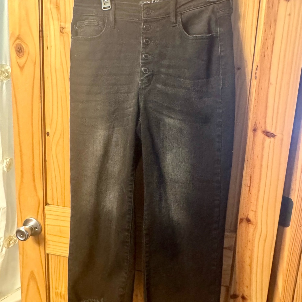 Judy Blue Women’s 11/30 Black Jeans crop flare